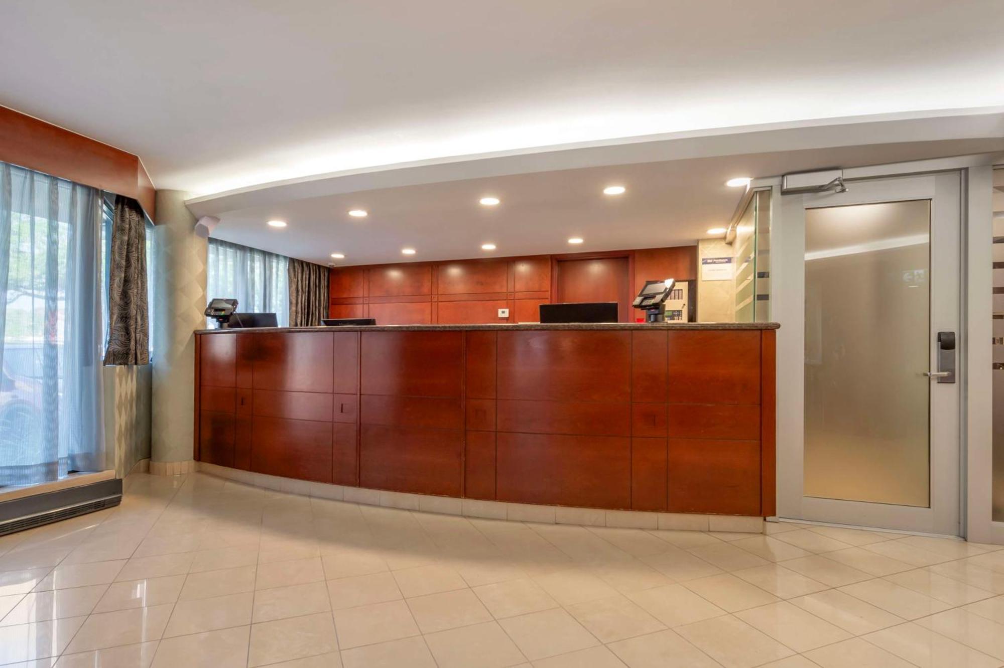 Best Western Plus Ottawa City Centre Luaran gambar